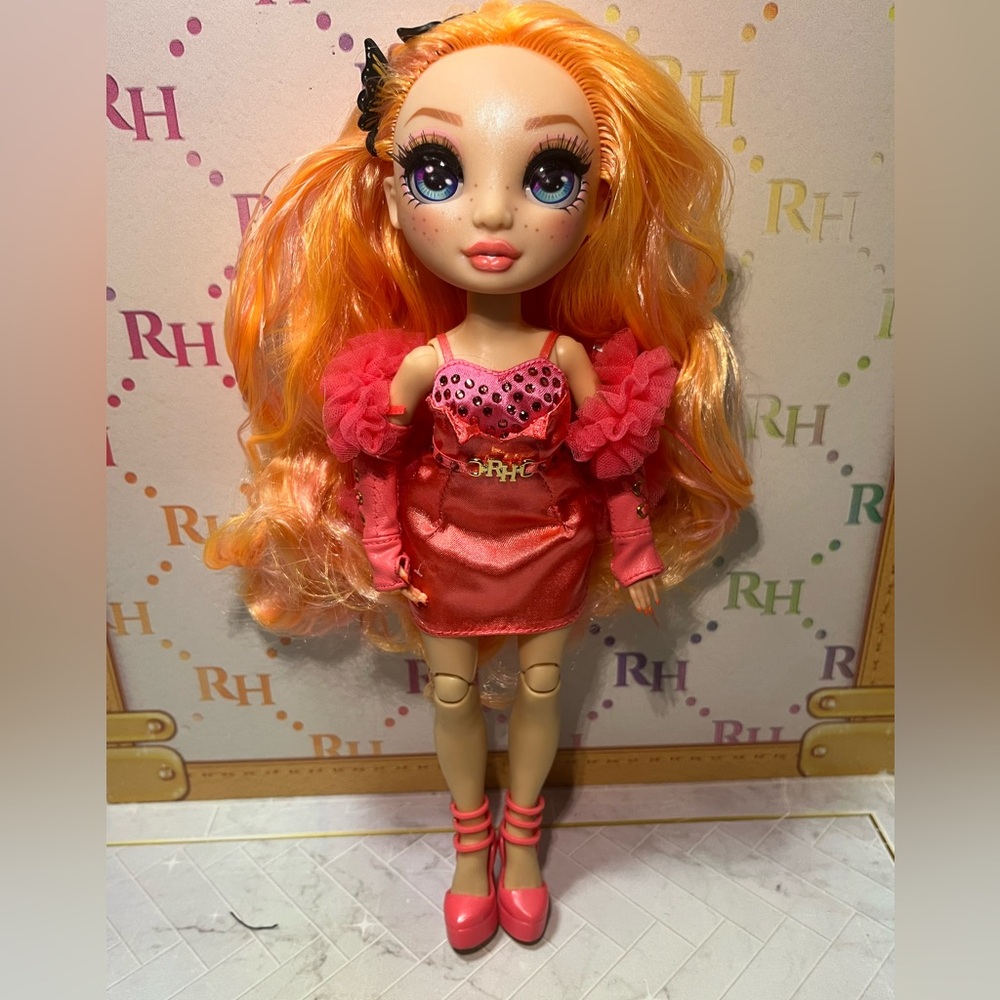 Rainbow High Doll Poppy Rowan.